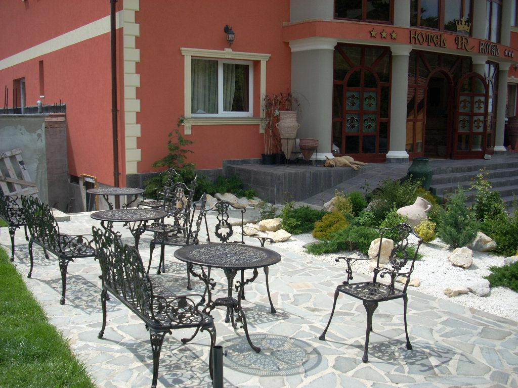 Hotel Royal Zalau Exterior photo